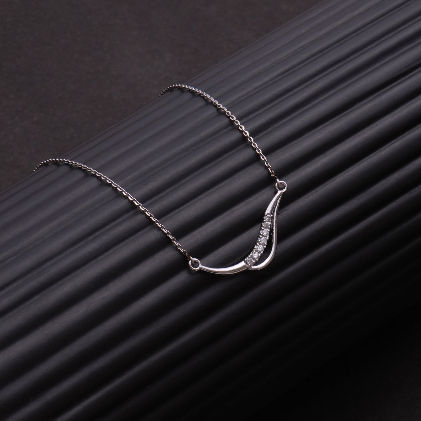 Elegant Moonbend 925 Sterling Silver Pendant