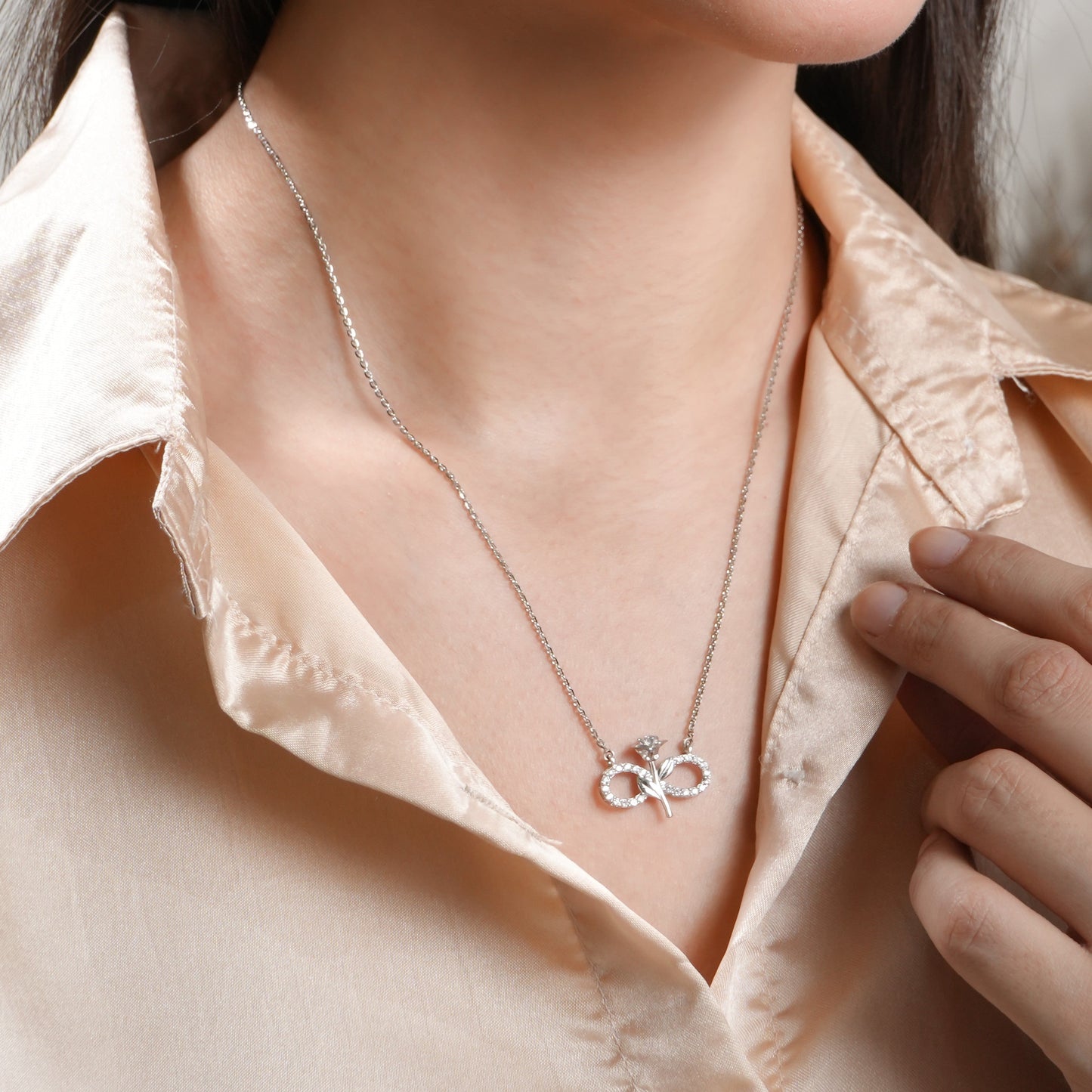 Rosebound Infinity 925 Sterling Silver Pendant