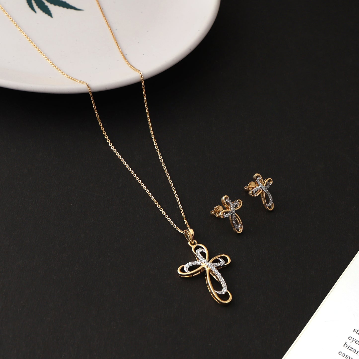 Golden Serenity Cross 925 Sterling Silver Pendant Set