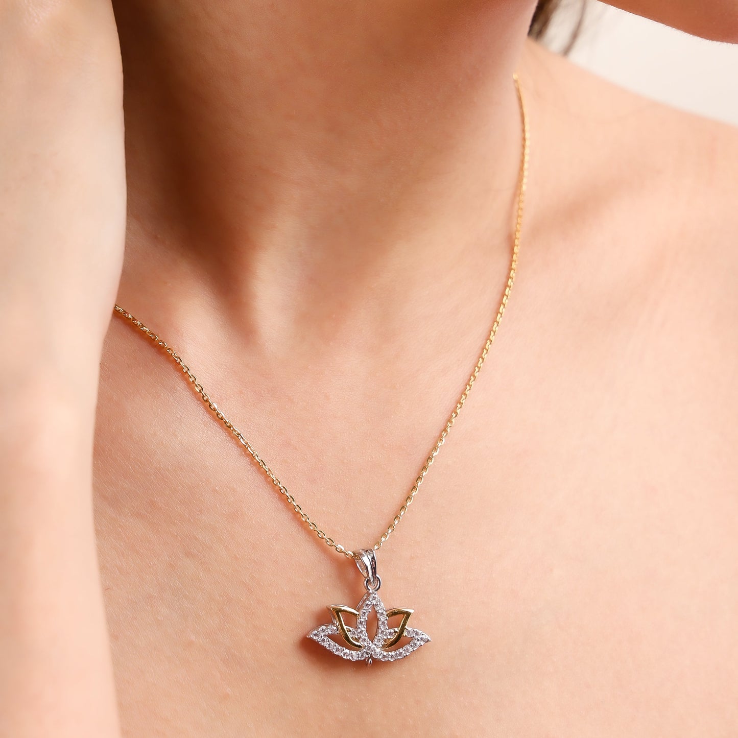 Sparkling Lotus 925 Sterling Silver Pendant