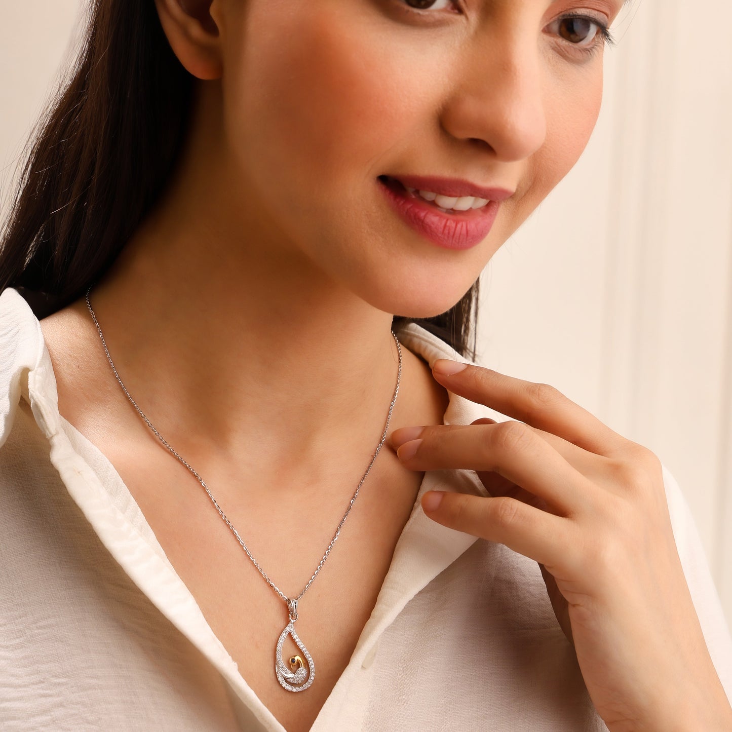 Crystal Tail Peacock 925 Sterling Silver Pendant