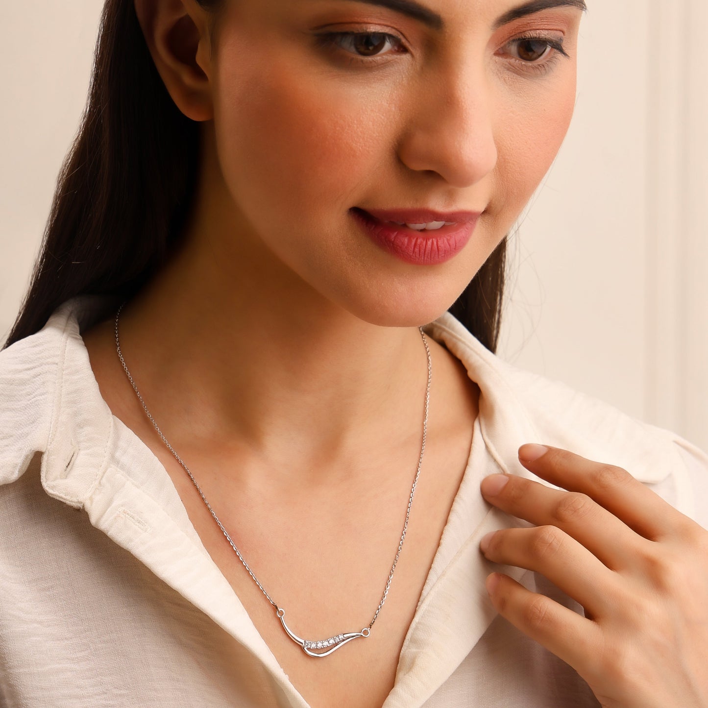 Elegant Moonbend 925 Sterling Silver Pendant