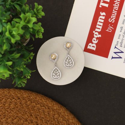 Leafy Pearl Teardrop 925 Sterling Silver Set