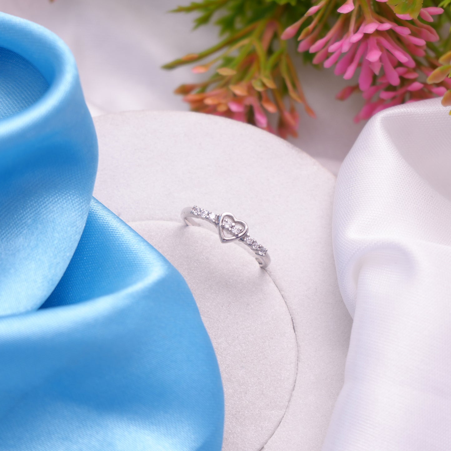 Timeless Heart 925 Sterling Silver Ring